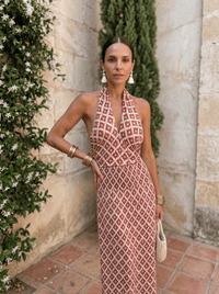 Melissa | spalle scoperte con stile